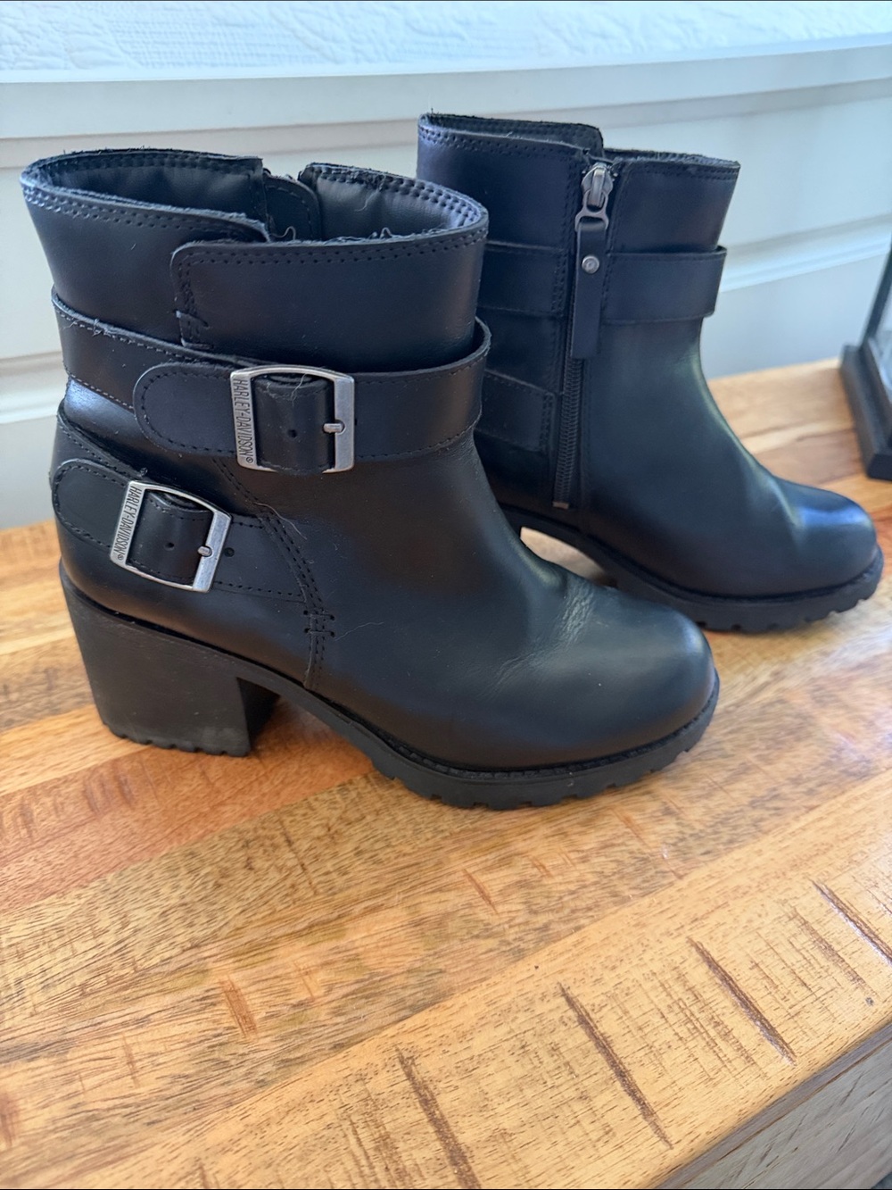 Harley-Davidson Black Leather Ankle Boots with Buckle Straps